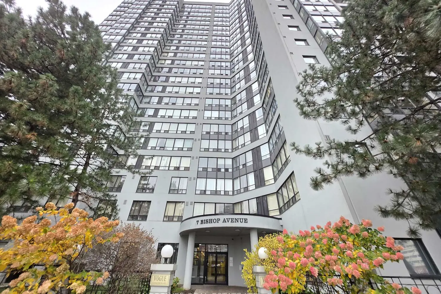 7 Bishop Avenue 1106