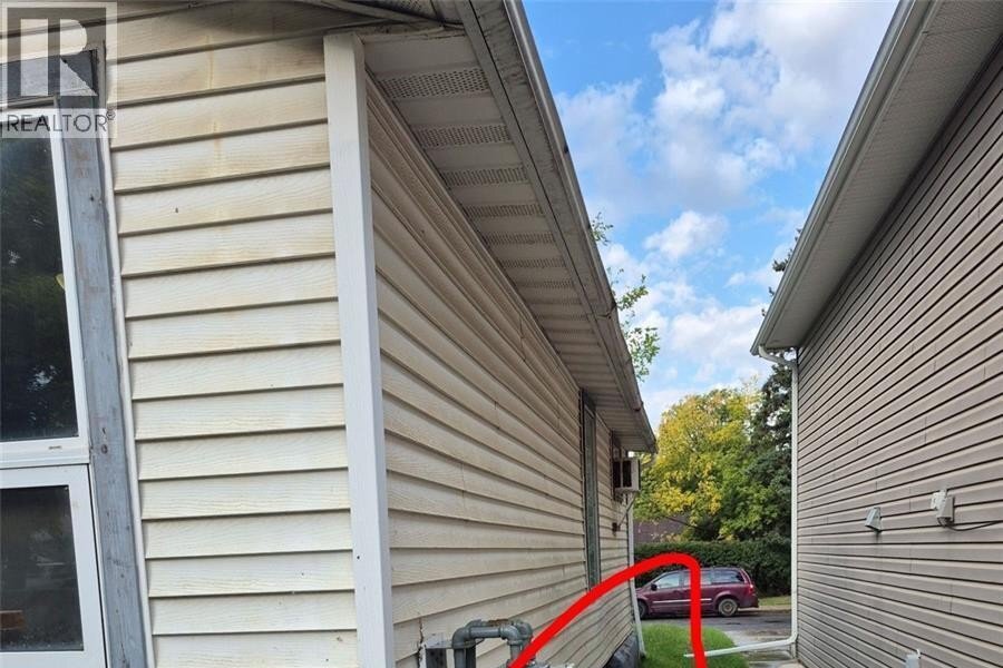 Additional image 8 of 818 K Avenue N, Saskatoon, SK, S7L2N1