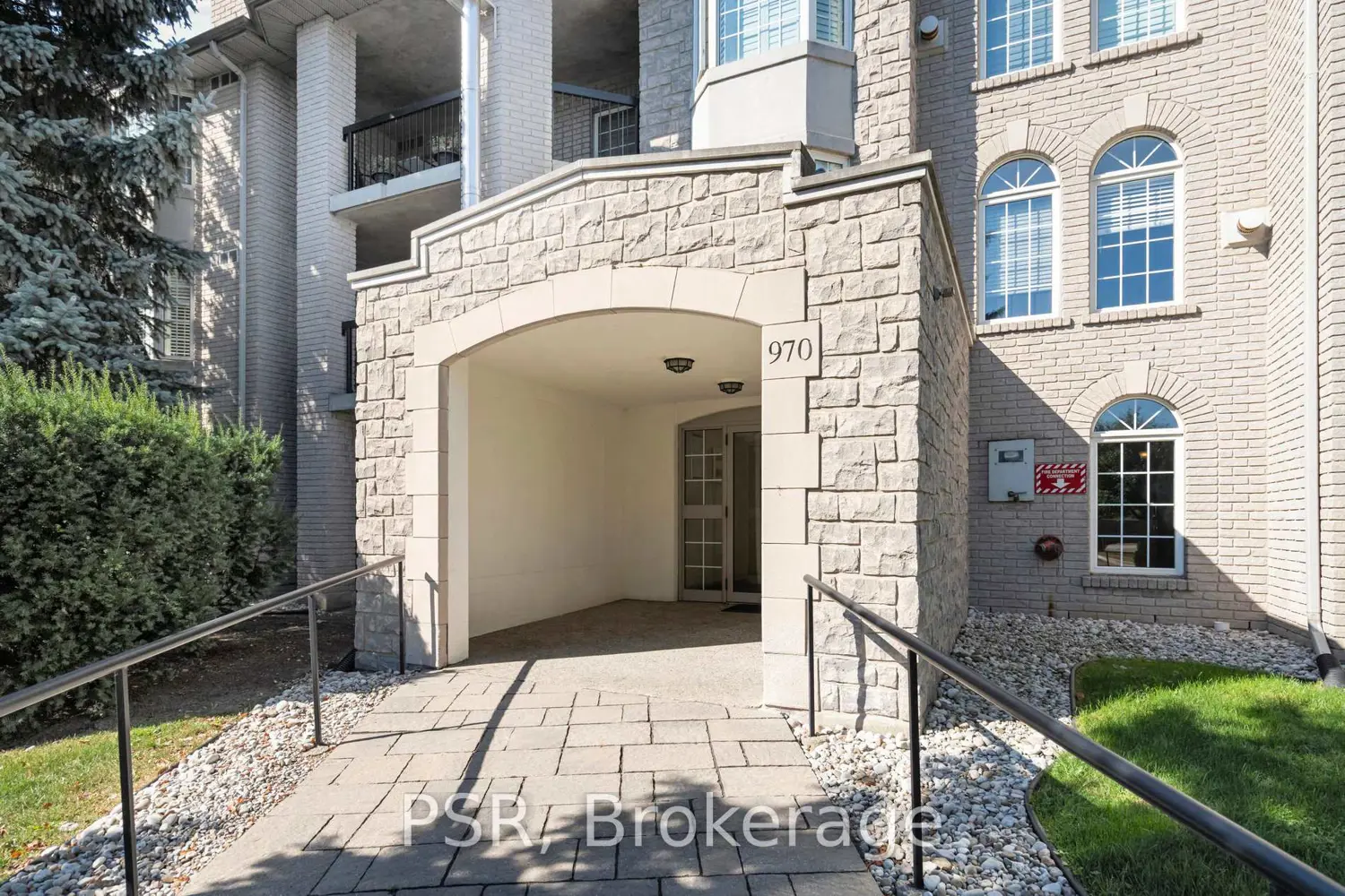 970 Golf Links Road 302