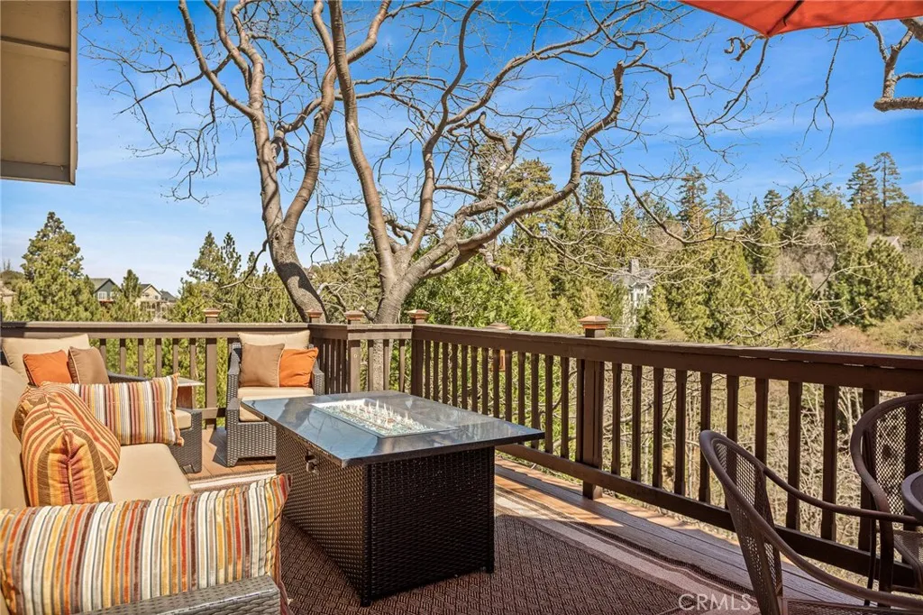 Additional image 19 of 813 Brentwood Dr, Lake Arrowhead, CA 92352