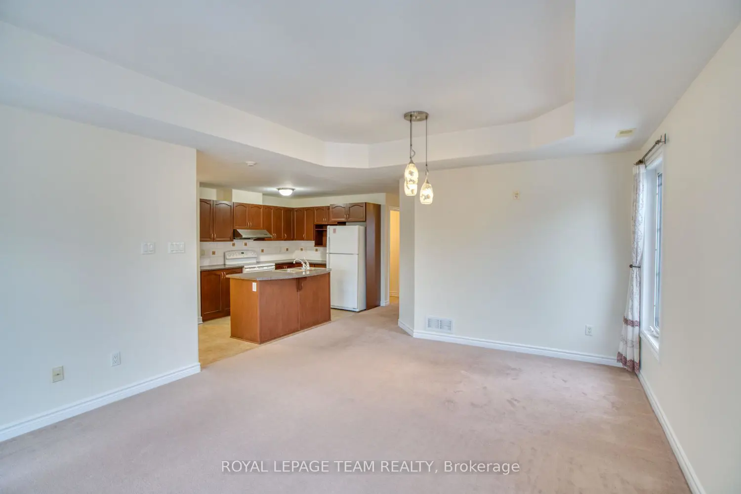 Additional image 9 of 176 Paseo Private 7