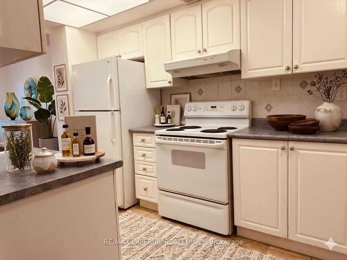 Additional image 5 of 305-3151 Bridletowne Circle, Toronto, ON, M1W 2T1