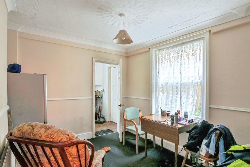Additional image 8 of 4 bed terraced house for salePalmerston Road, Bournemouth BH1