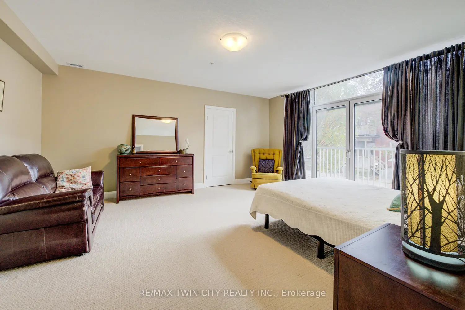 Additional image 11 of 165 Duke Street 105