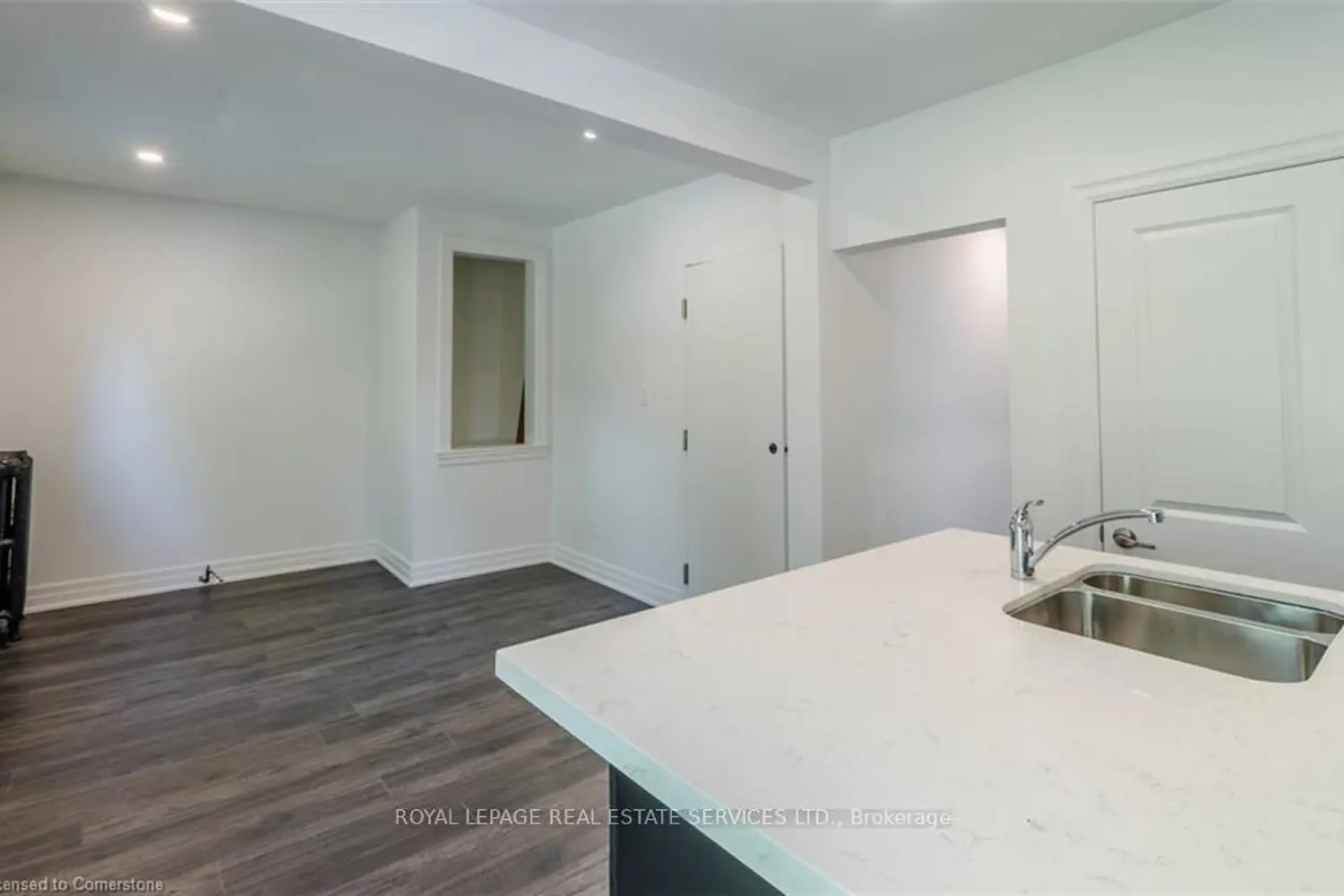 Additional image 13 of 115 Spadina Avenue