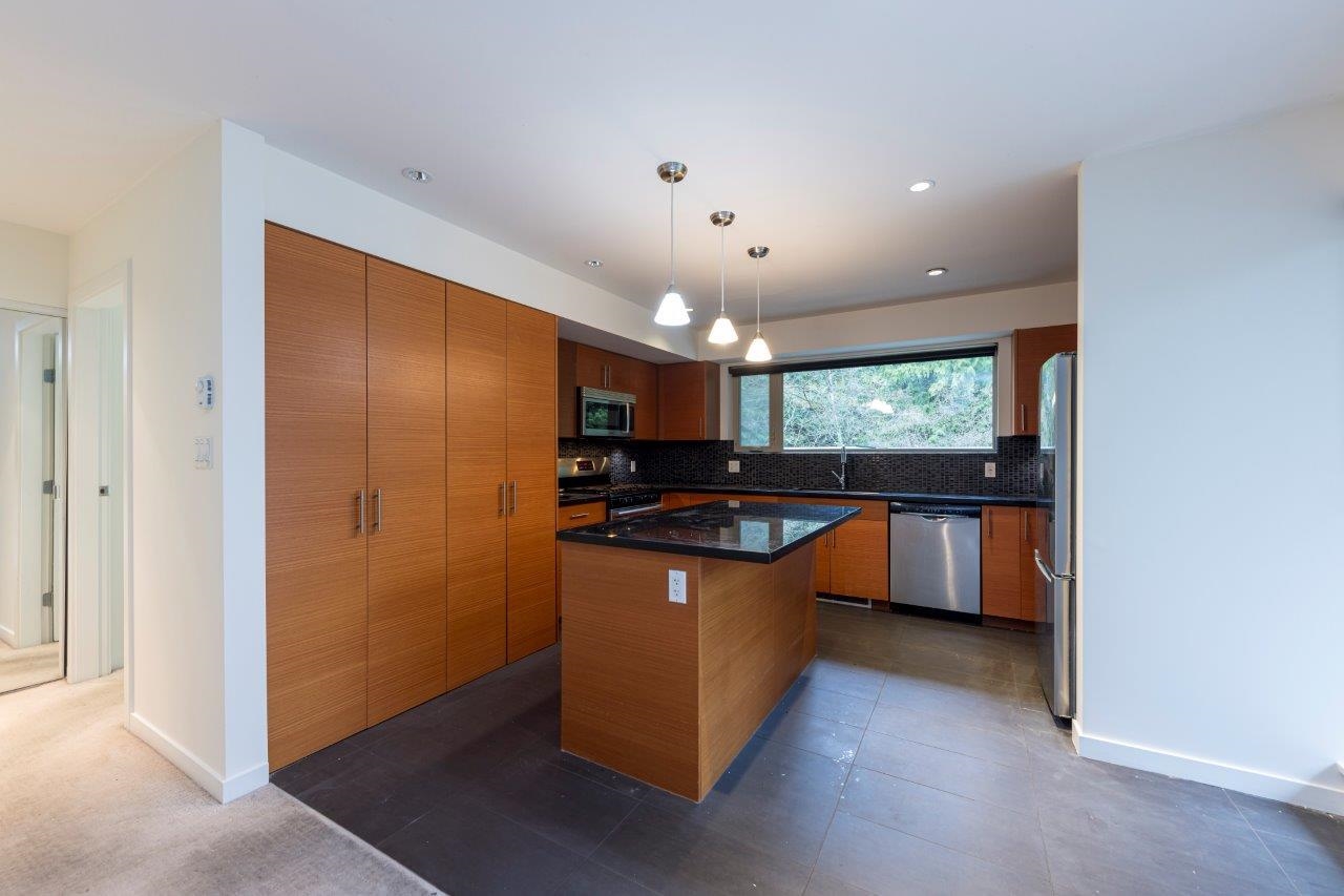 Additional image 3 of PH1-2832 Capilano Road, North Vancouver, BC, V7R 4H5