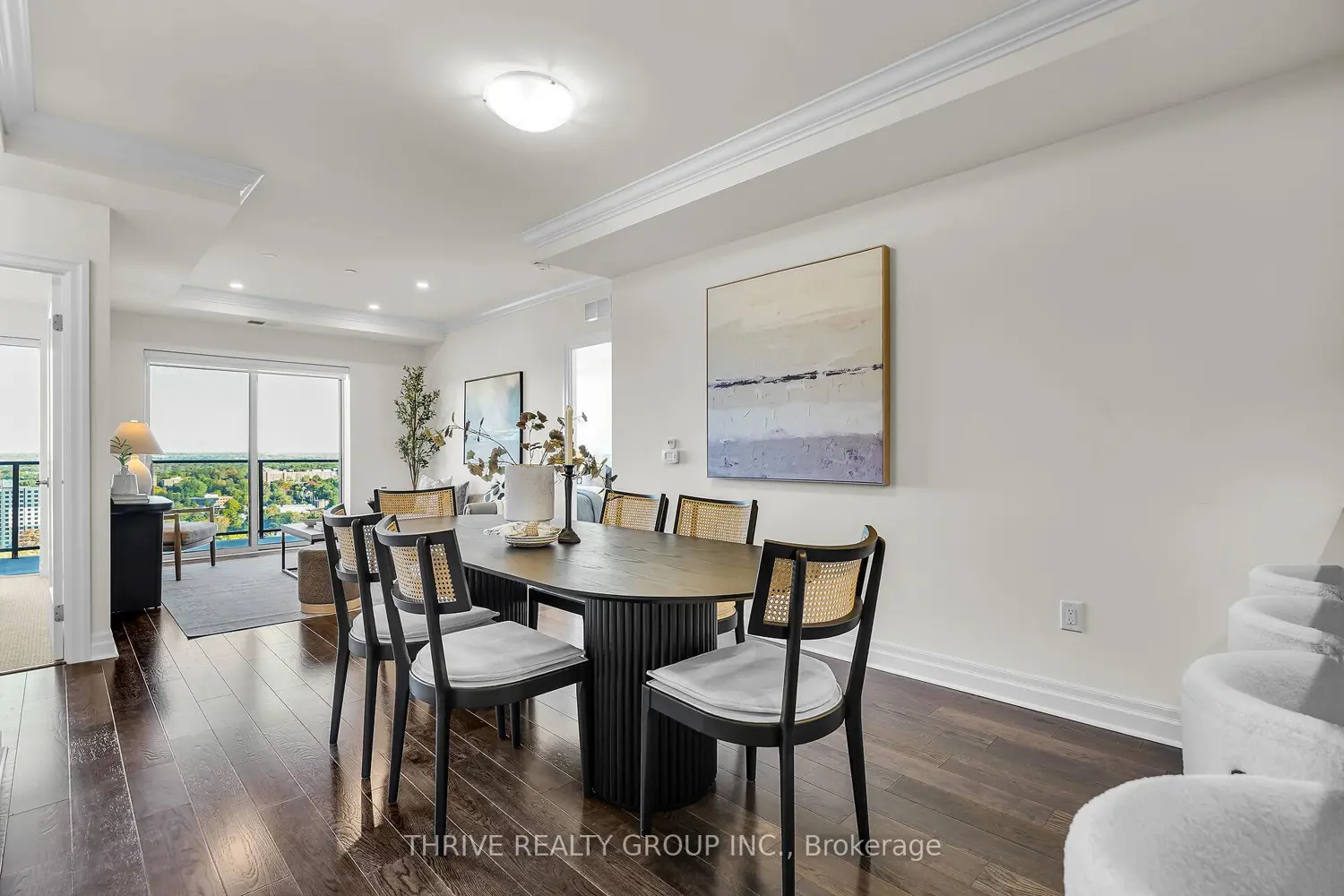 505 Talbot Street 2202 photo 3