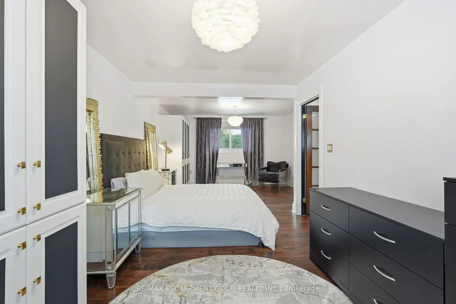 Additional image 8 of 13 Upper Canada Drive