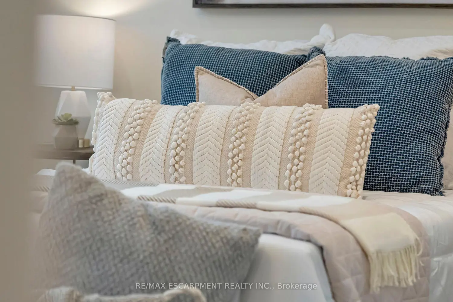 Additional image 14 of 7 Grand River Street 202