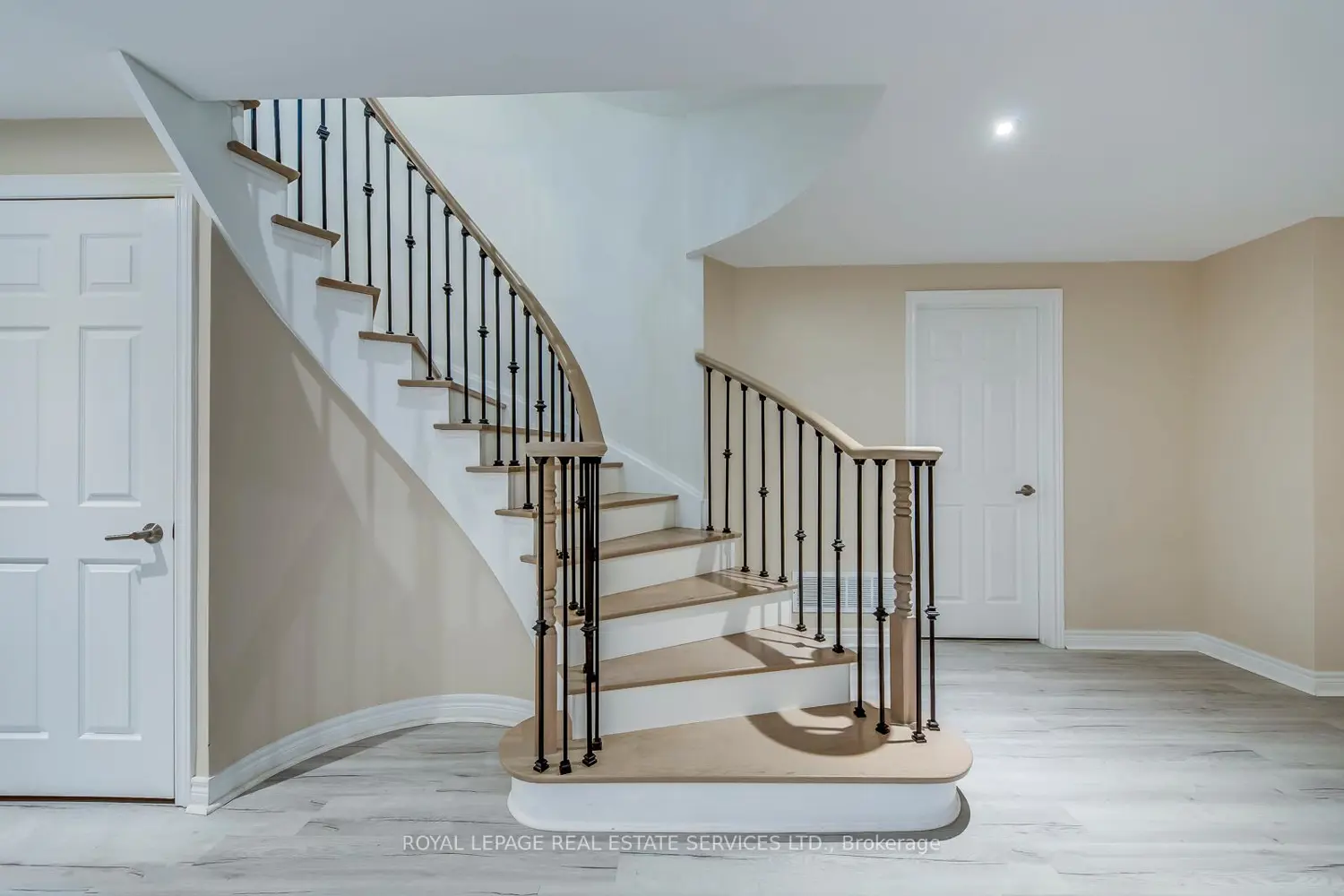 Additional image 17 of 1387 Bayshire Drive