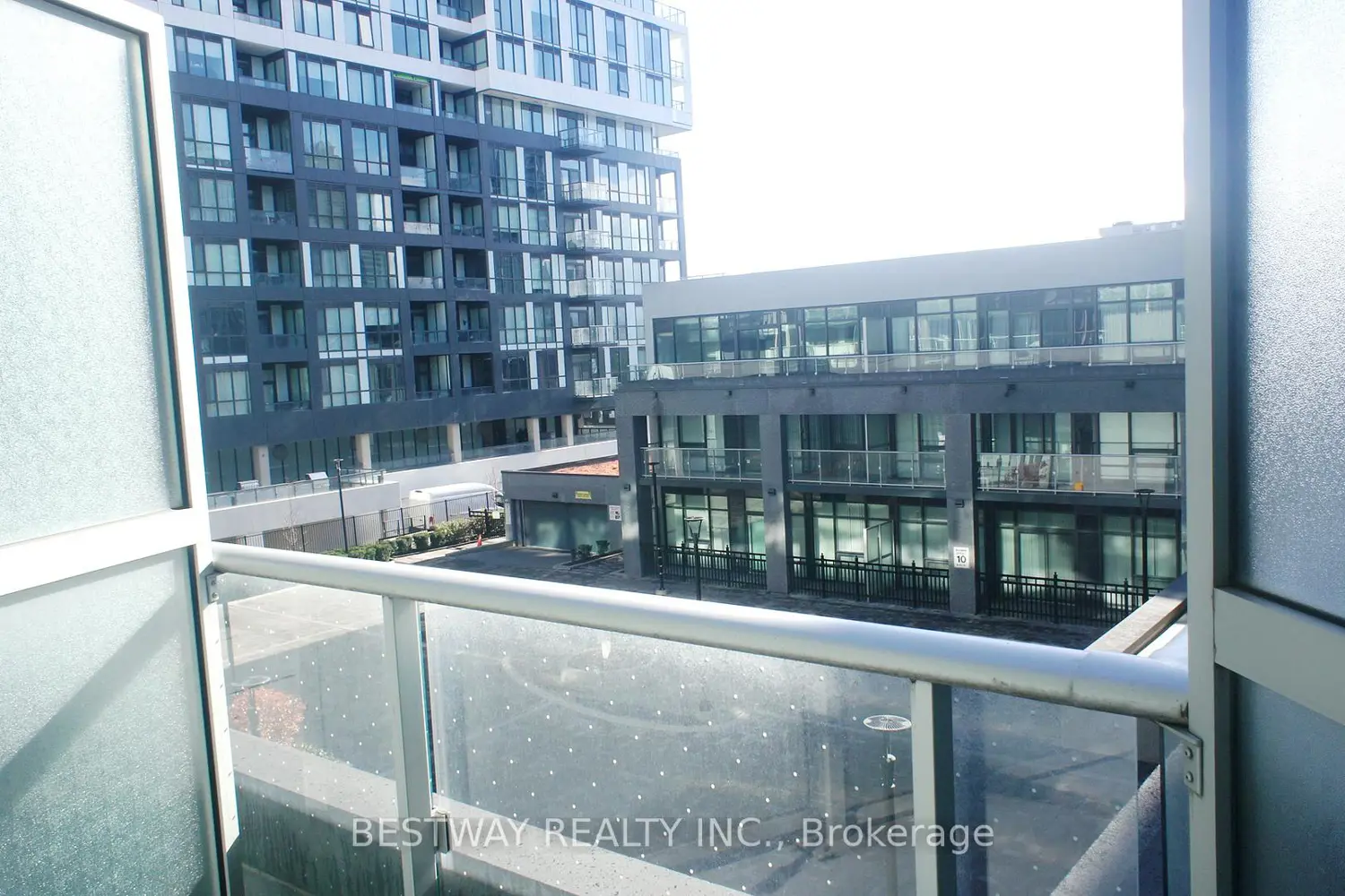 Additional image 15 of 621 Sheppard Avenue 355