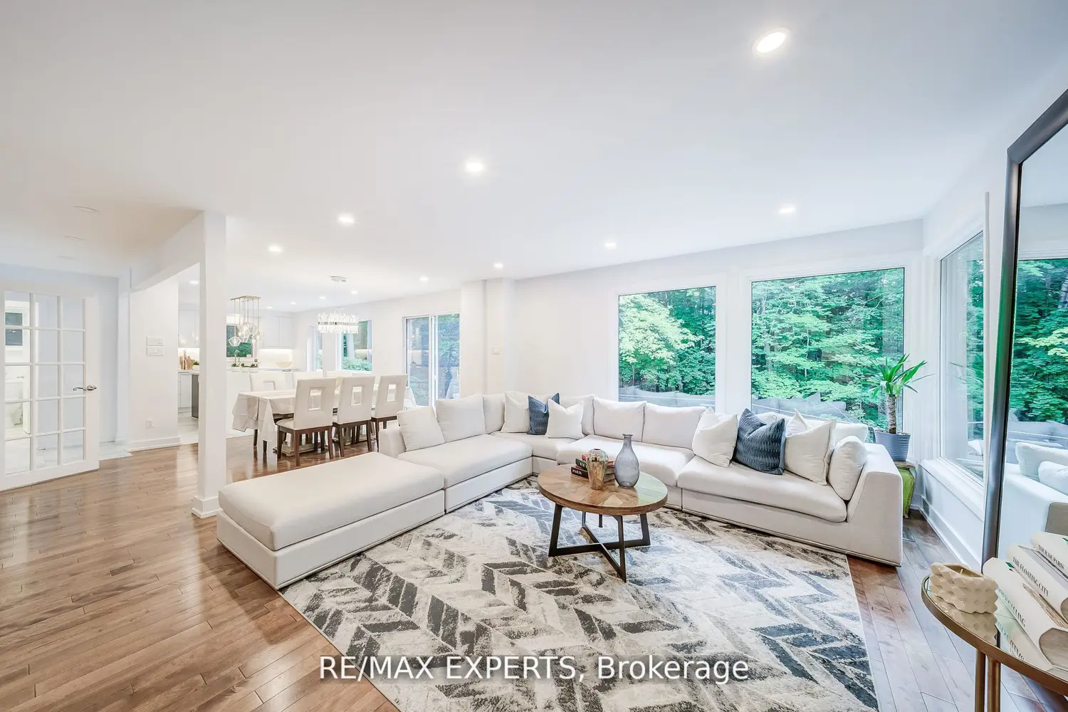 Additional image 5 of 1135 Greenoaks Drive