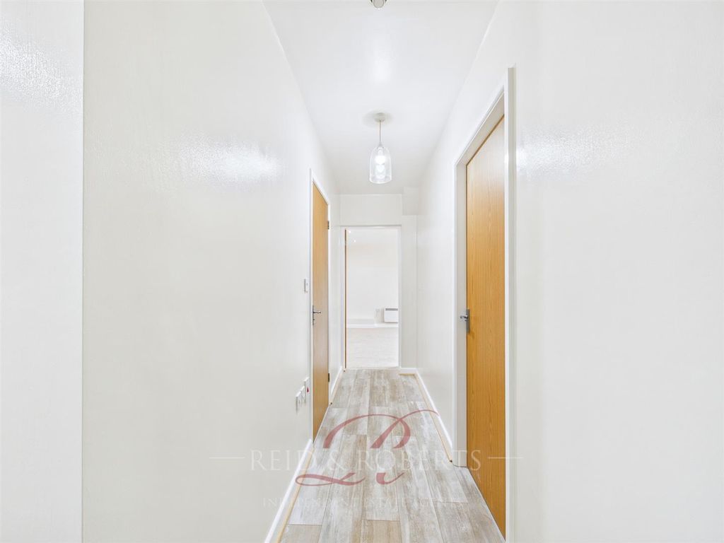 Additional image 8 of 1 bed flat for saleHigh Street, Mold CH7