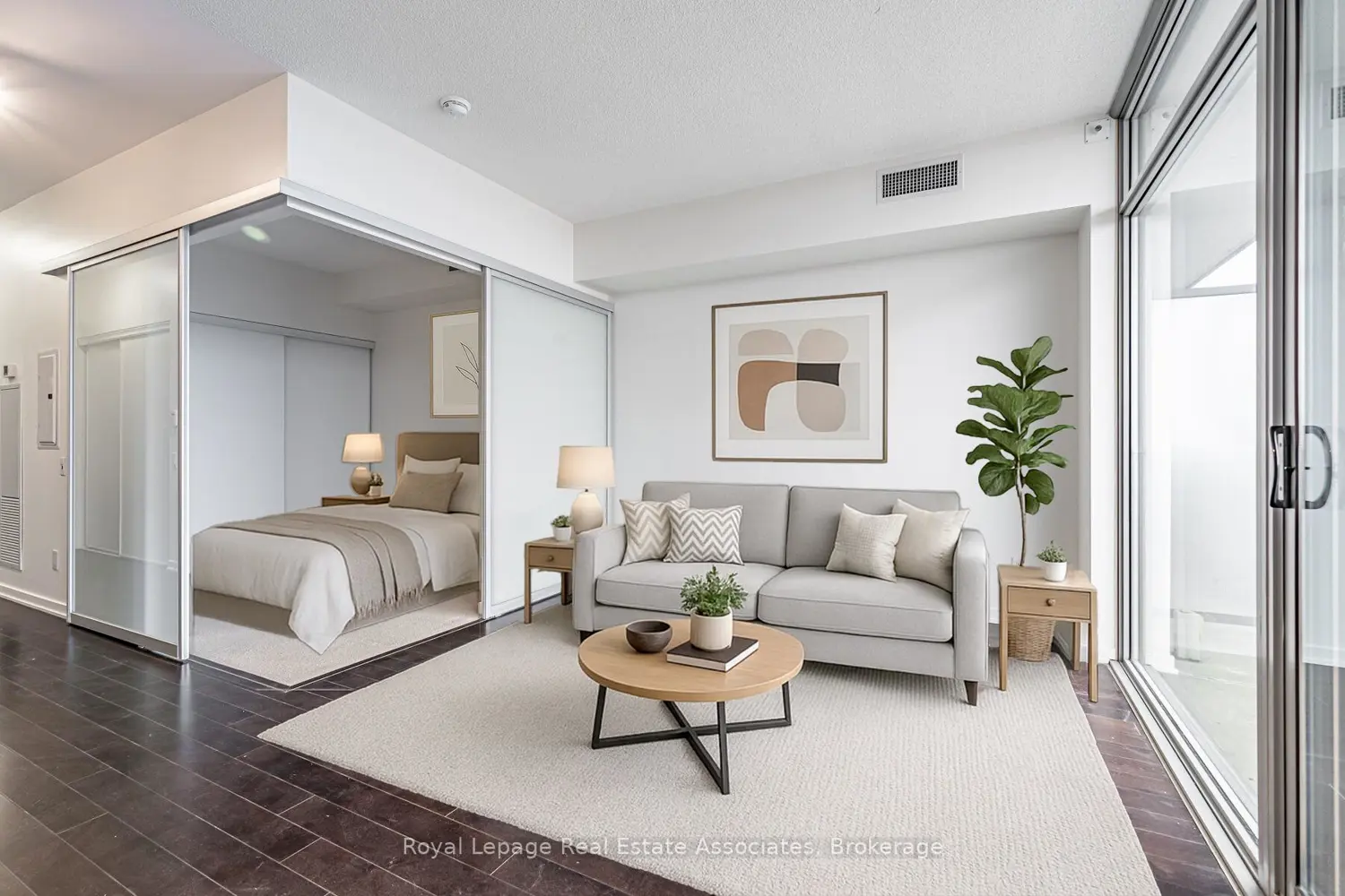 Additional image 3 of 105 The Queensway 2206