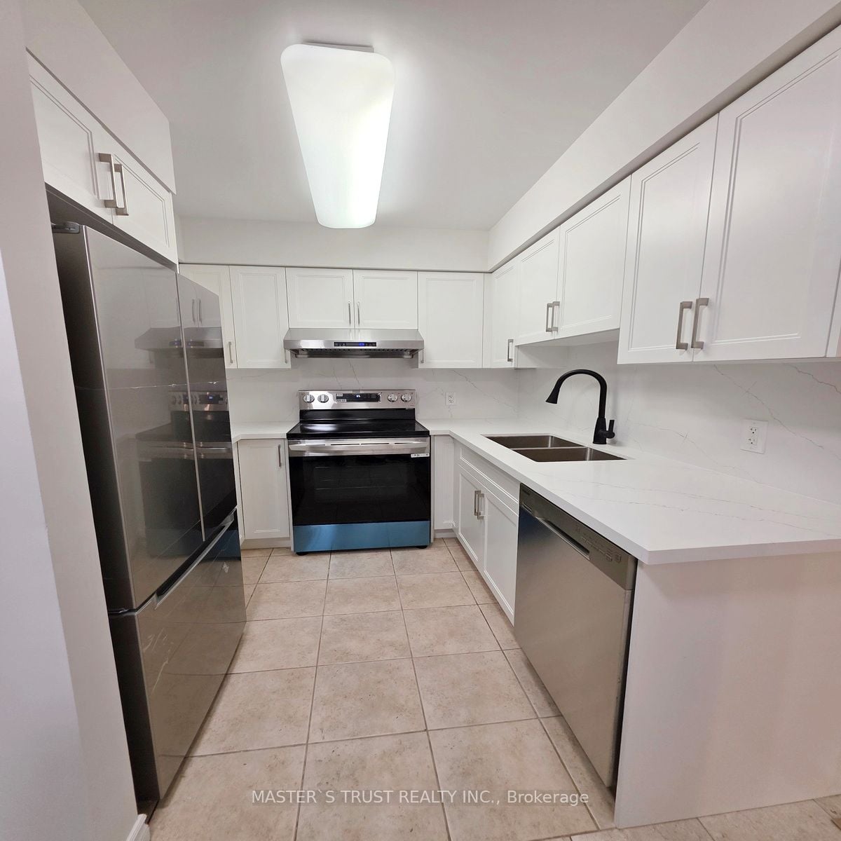 2318-35 Hollywood Avenue, Toronto, ON, M2N 0A9