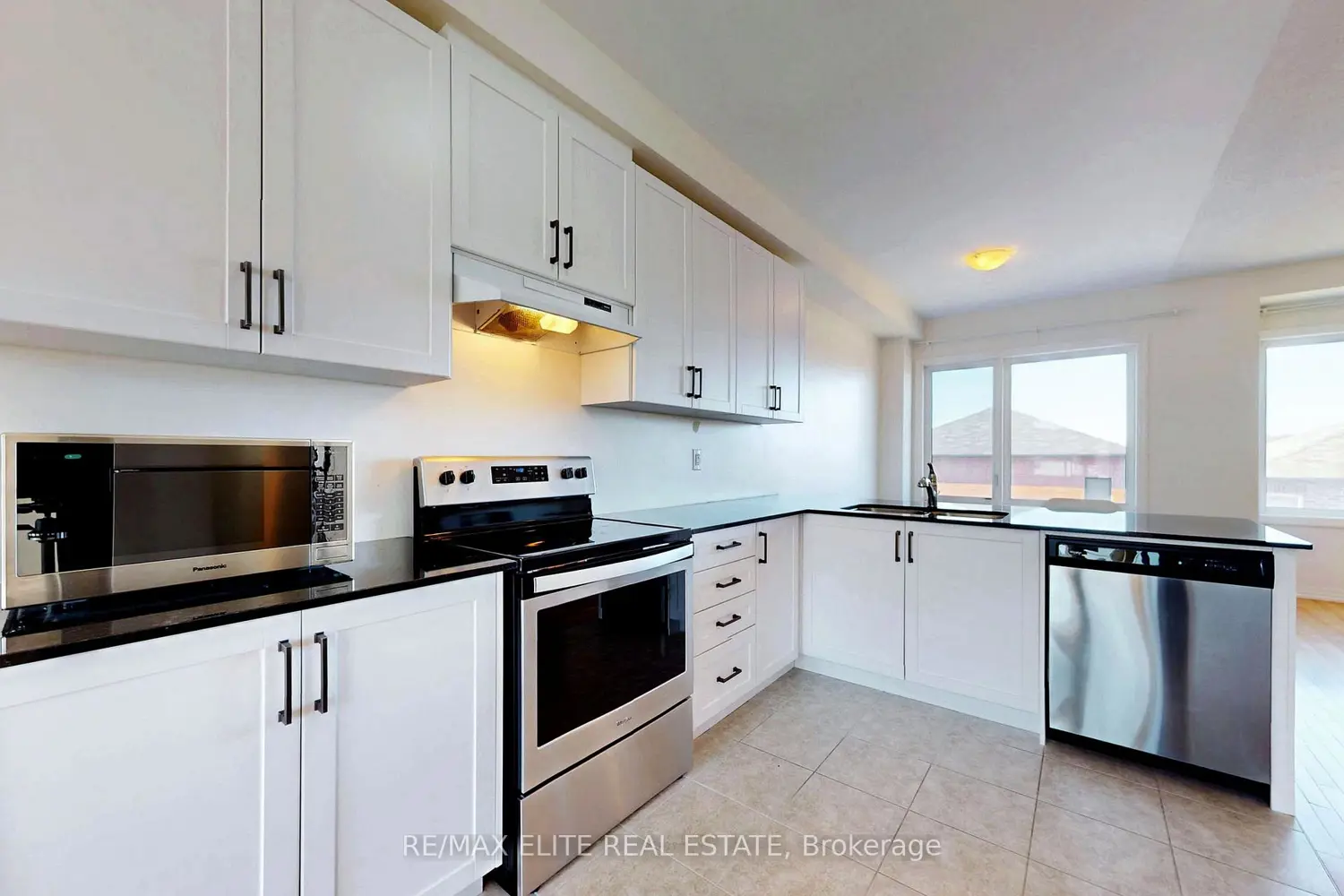 Additional image 4 of 62 Allure Street