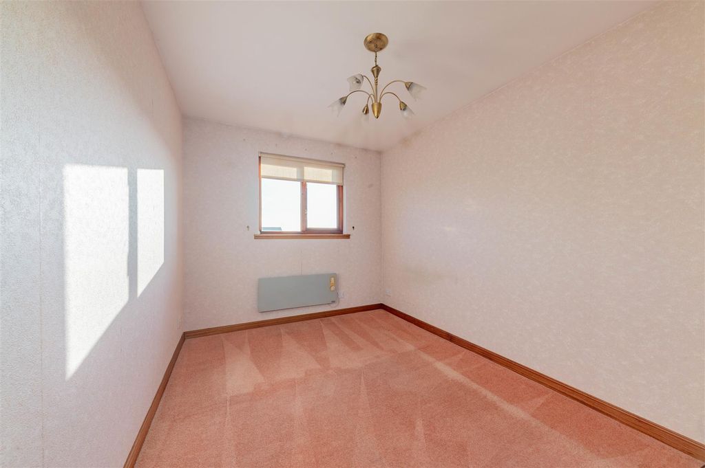 Additional image 9 of 2 bed flat for saleCross Street, Broughty Ferry, Dundee DD5