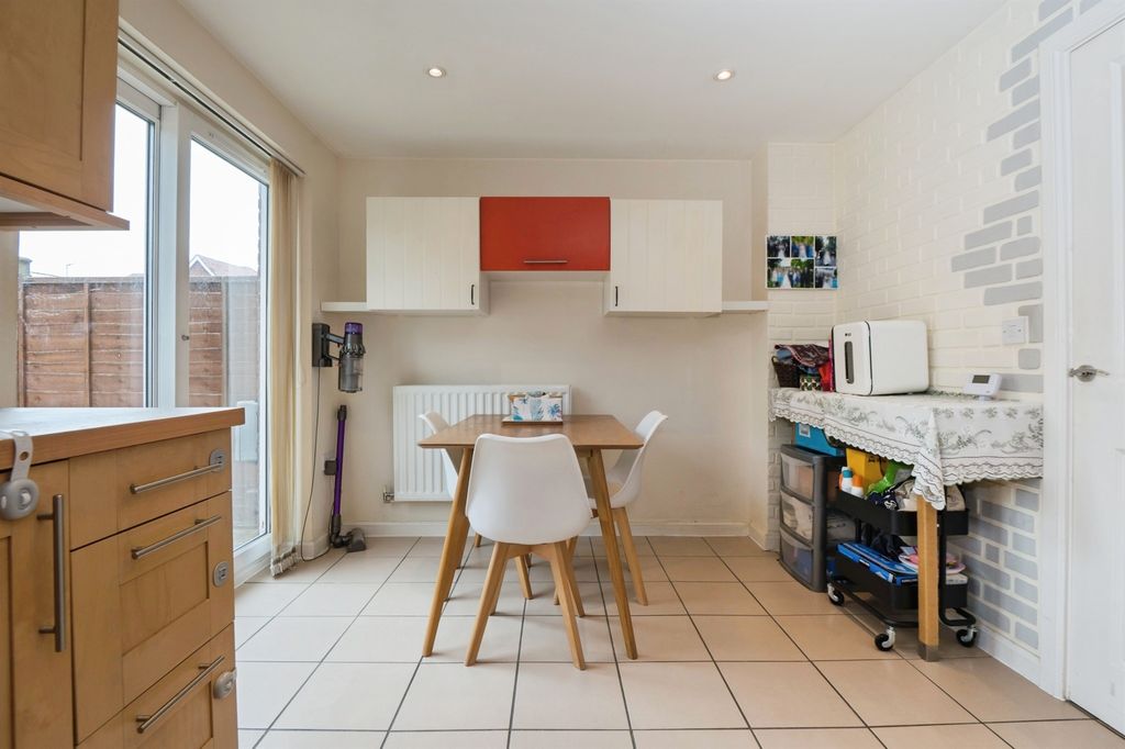 Additional image 9 of 3 bed terraced house for saleMescott Meadows, Hedge End, Southampton SO30
