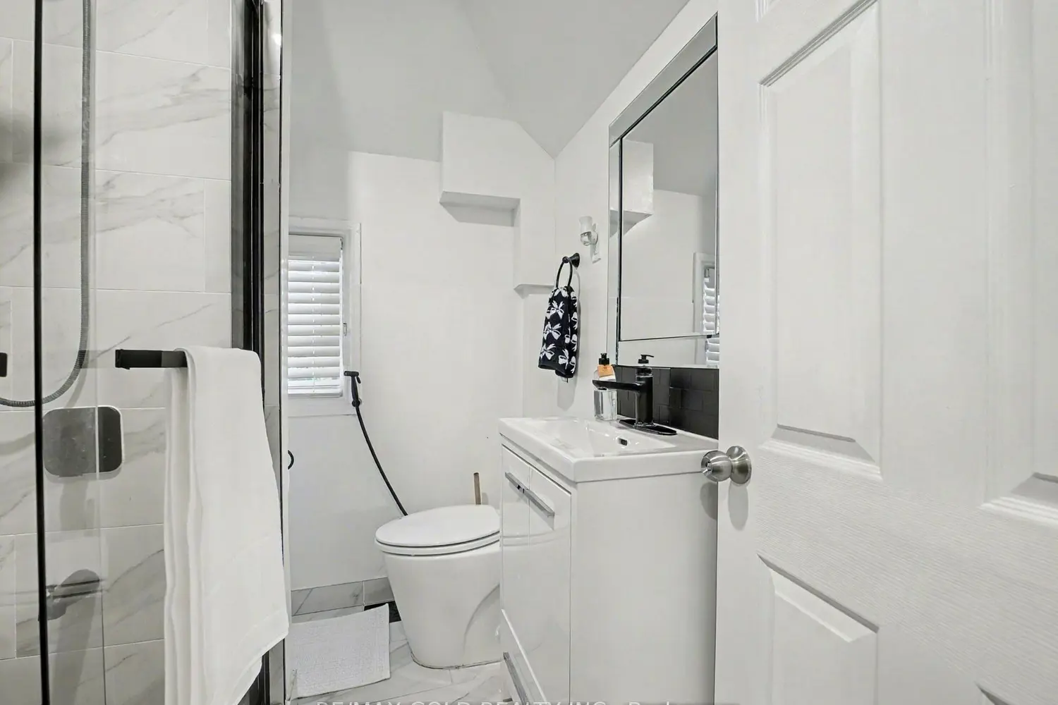 Additional image 12 of 75 Chestnut Avenue