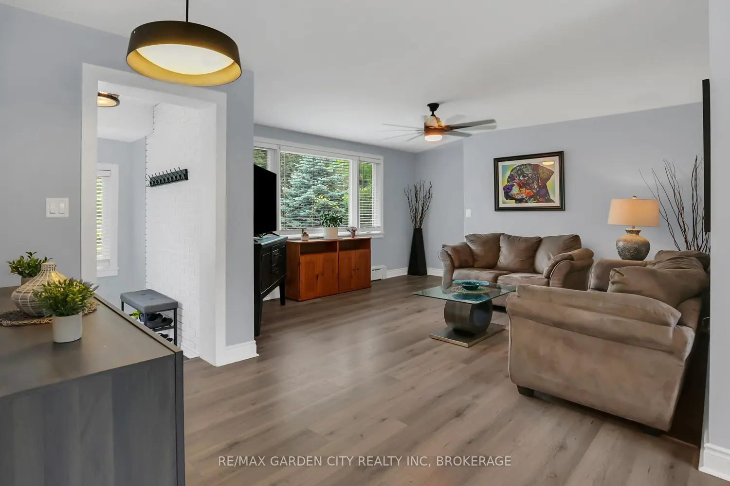 222 Ridgeway Road photo 3