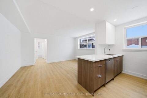Additional image 8 of Unit B-993 O'connor Drive, Toronto, ON, M4B 2T1