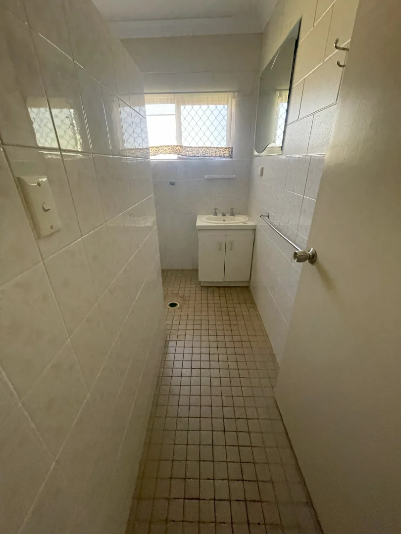 Additional image 10 of 4 & 5/25 Queen Street, Ayr QLD 4807