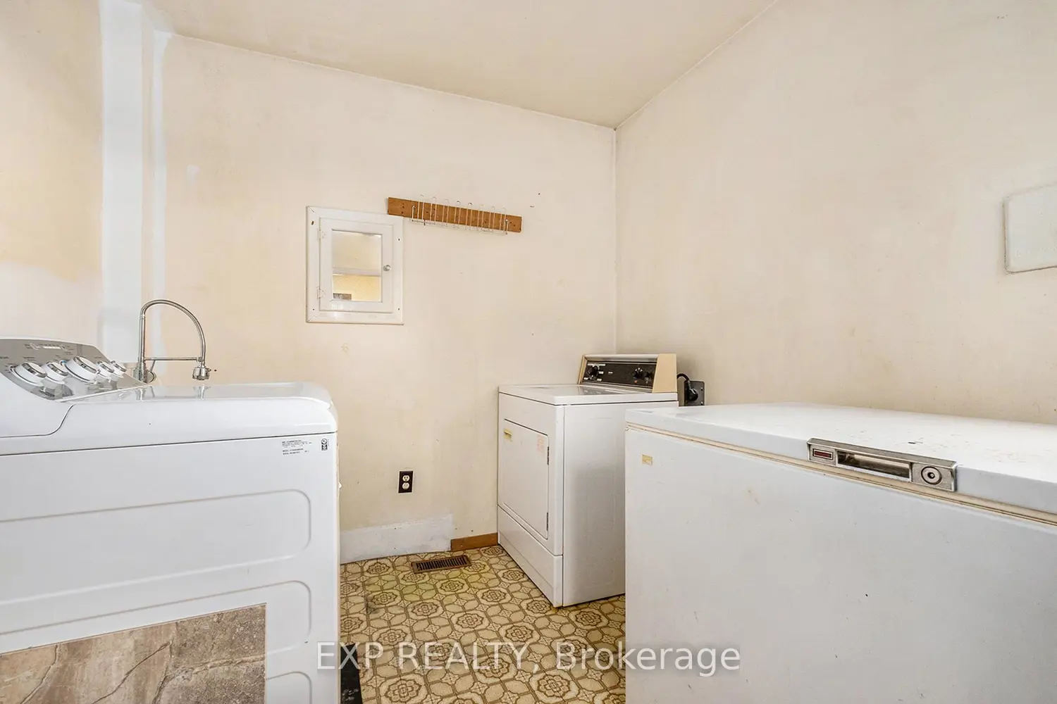 Additional image 5 of 18873 Kenyon Concession 5 Road