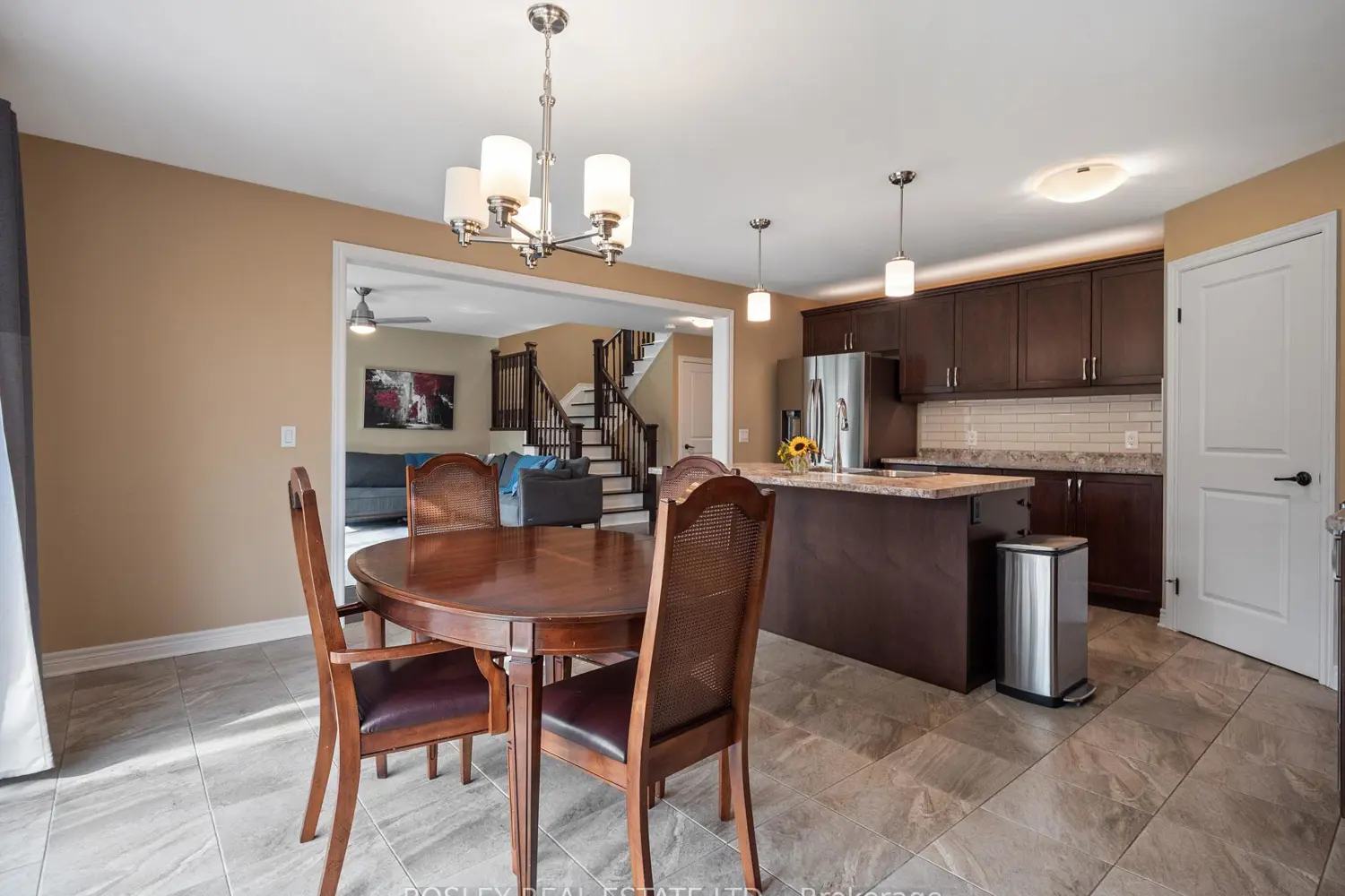 35 Mcfarland Street photo 5
