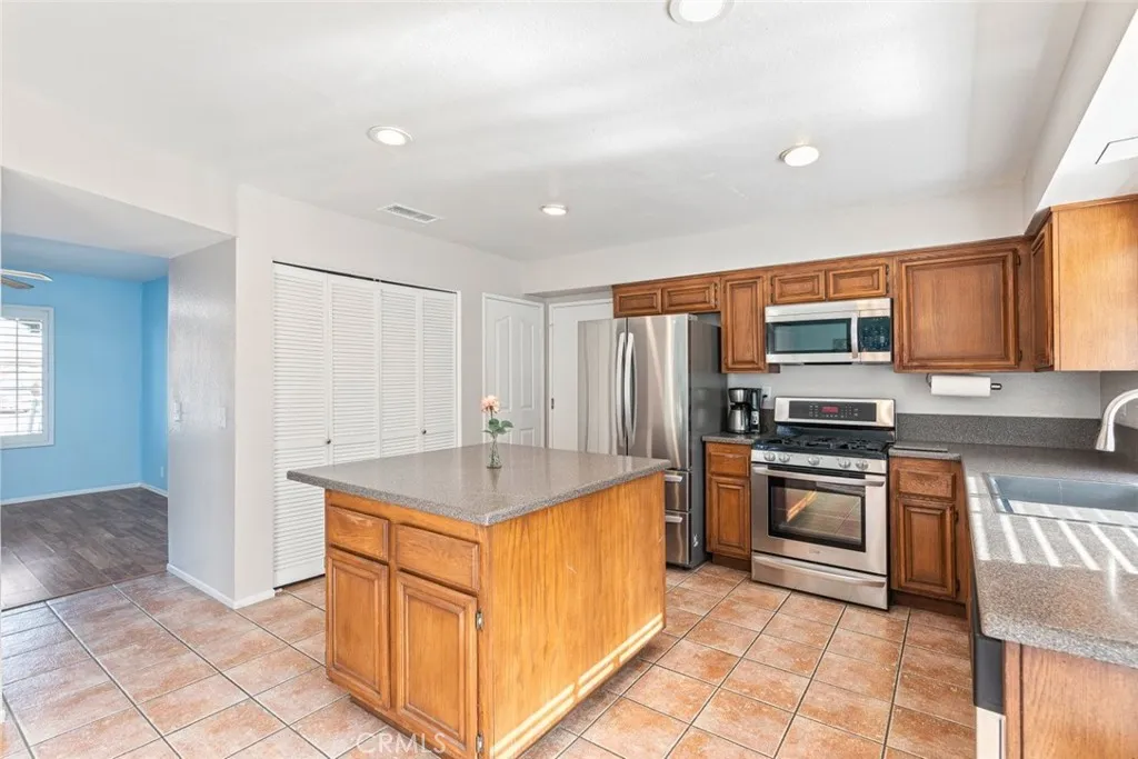 Additional image 61 of 7794 Longs Peak Dr, Jurupa Valley, CA 92509