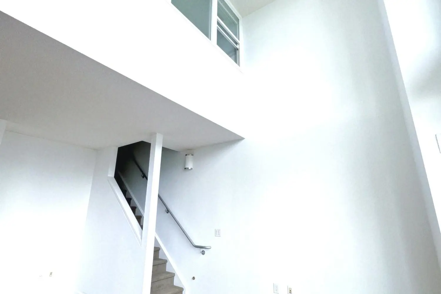 Additional image 9 of 8 Telegram Mews 833