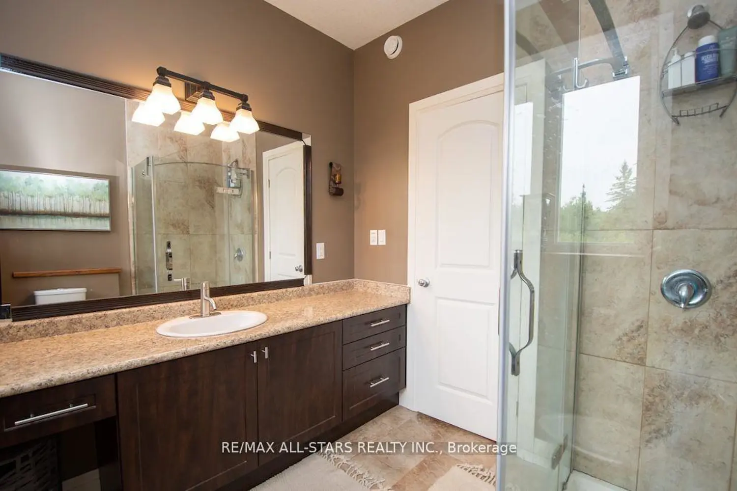 Additional image 14 of 15 Rustlewood Avenue