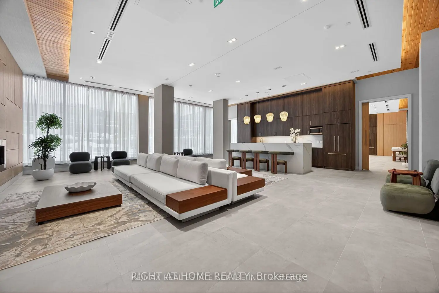 Additional image 11 of 333 Sunseeker Avenue 242