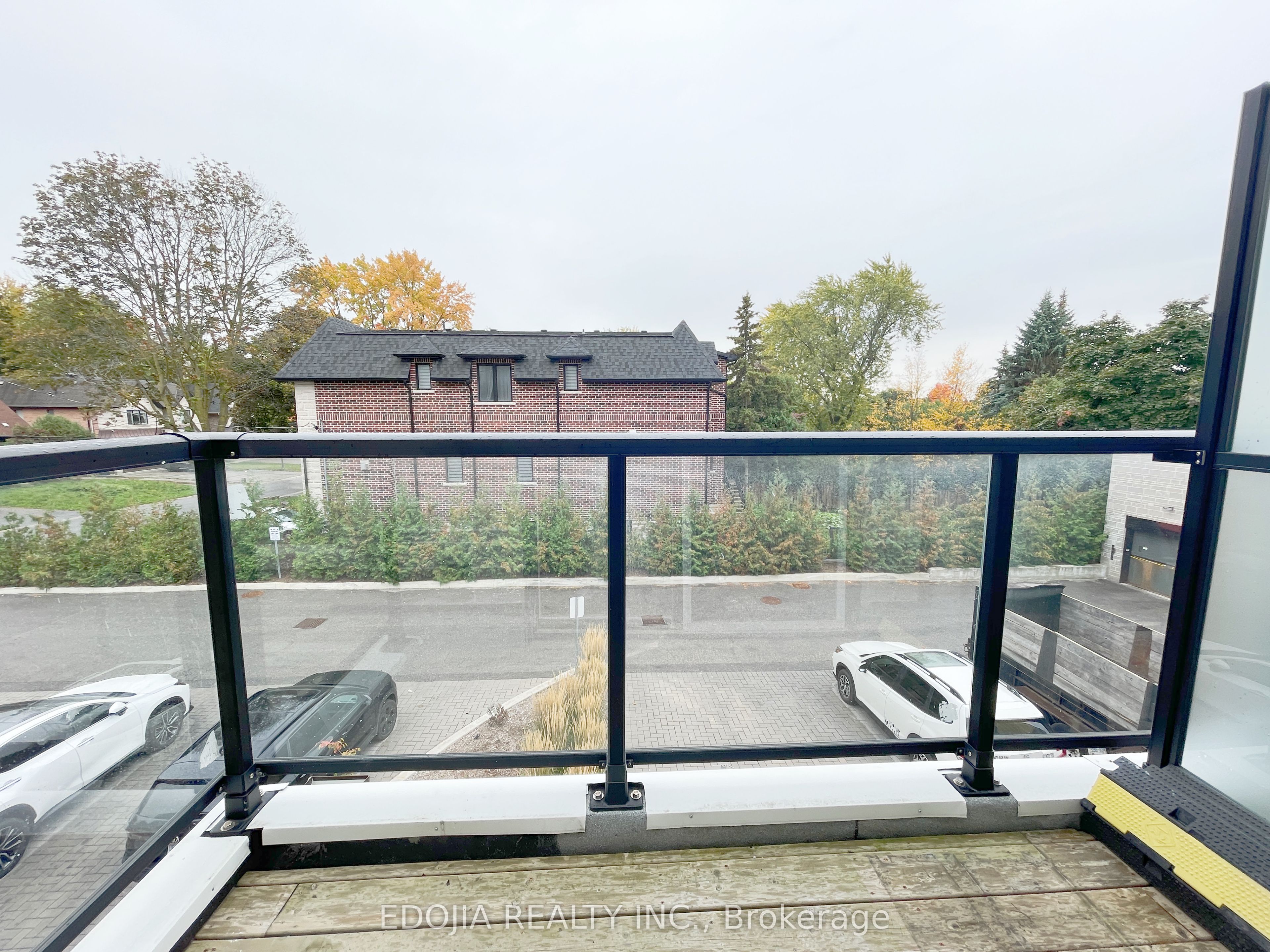 Additional image 4 of 24-57 Finch Avenue W, Toronto, ON, M2N 0K9