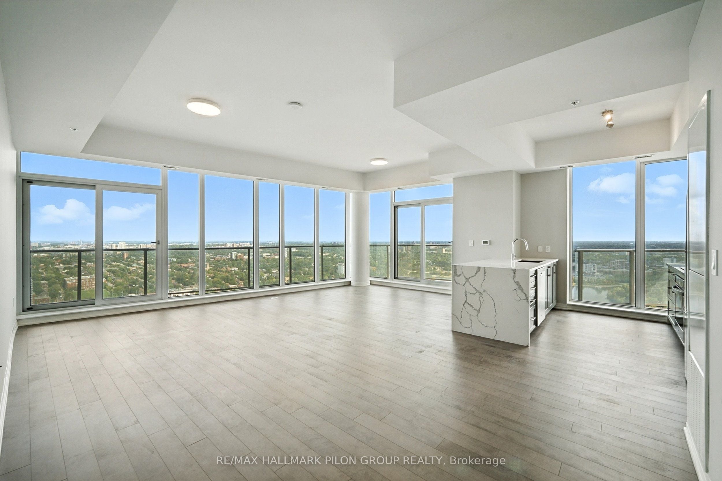 Additional image 4 of 3907-805 Carling Avenue, Ottawa, ON, K1S 5W9