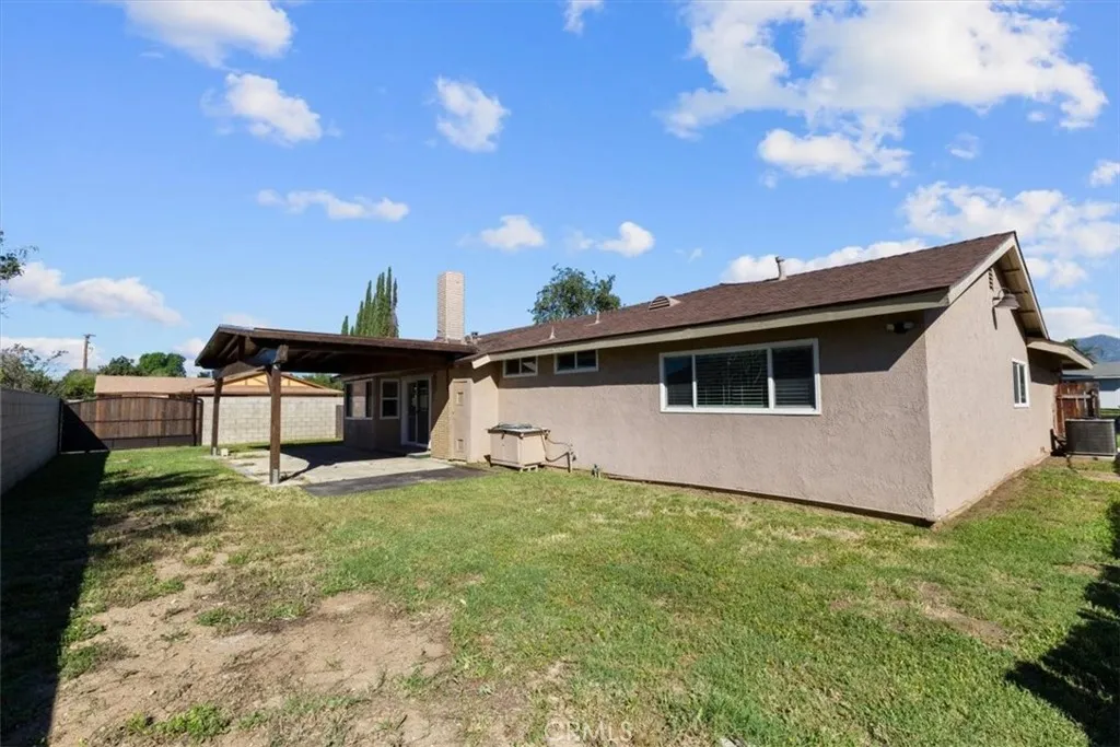 Additional image 41 of 661 Woodhill St, Rialto, CA 92376
