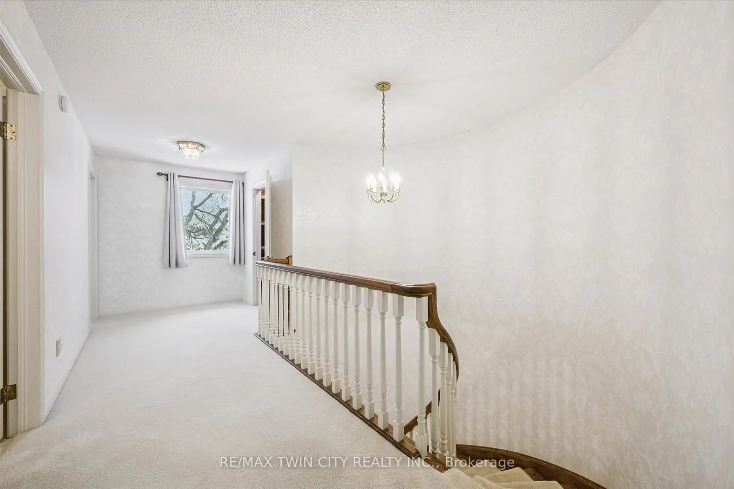 Additional image 8 of 405 Glasgow Street 5