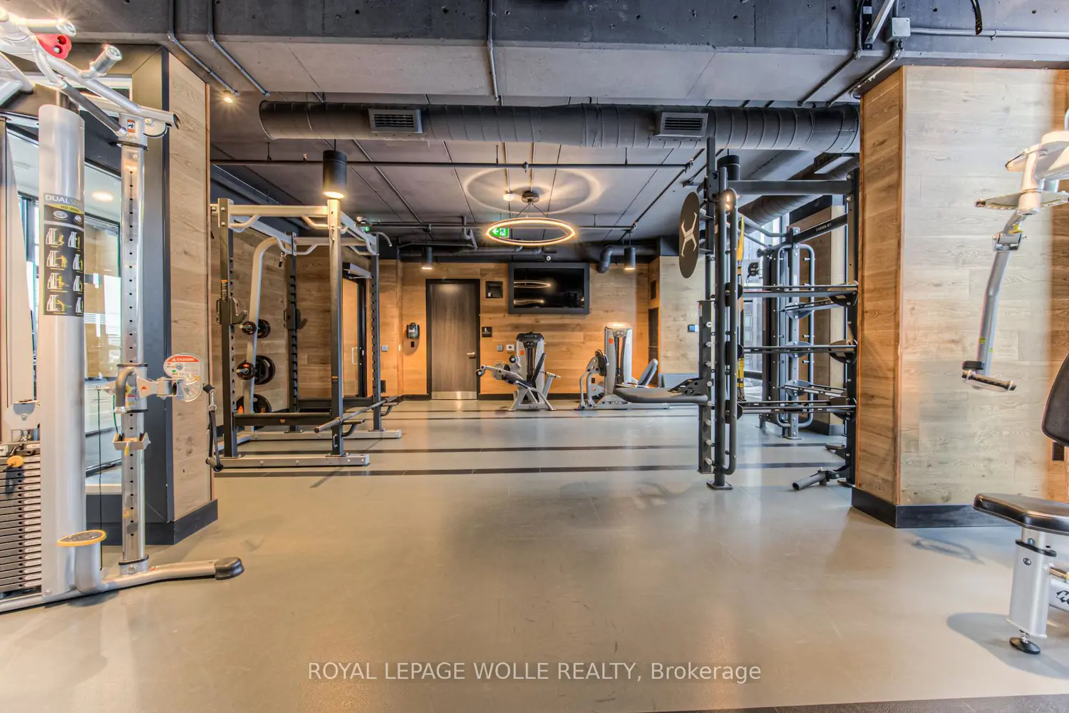 Additional image 8 of 145 Columbia Street 1210