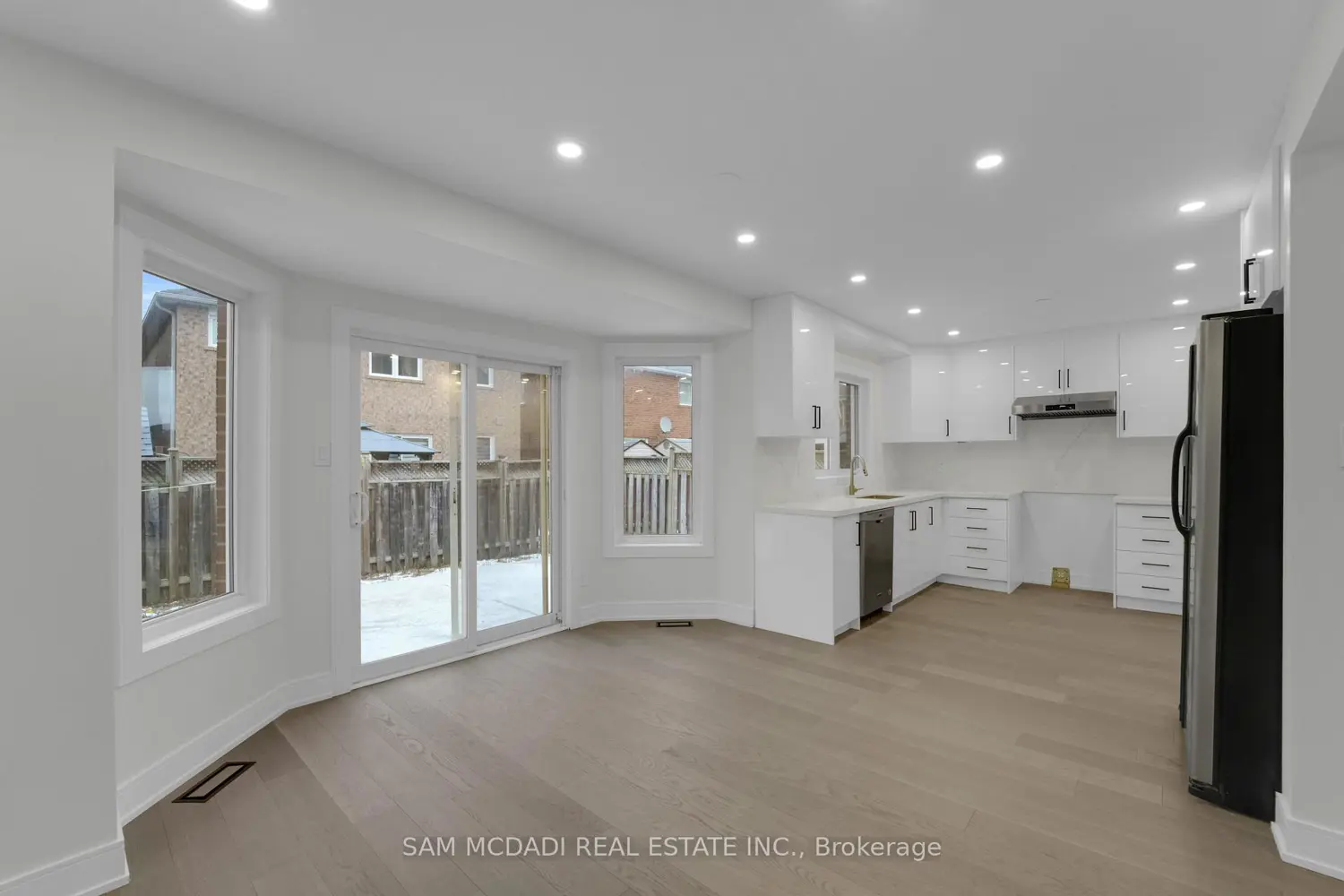 Additional image 6 of 17 Ferncastle Crescent