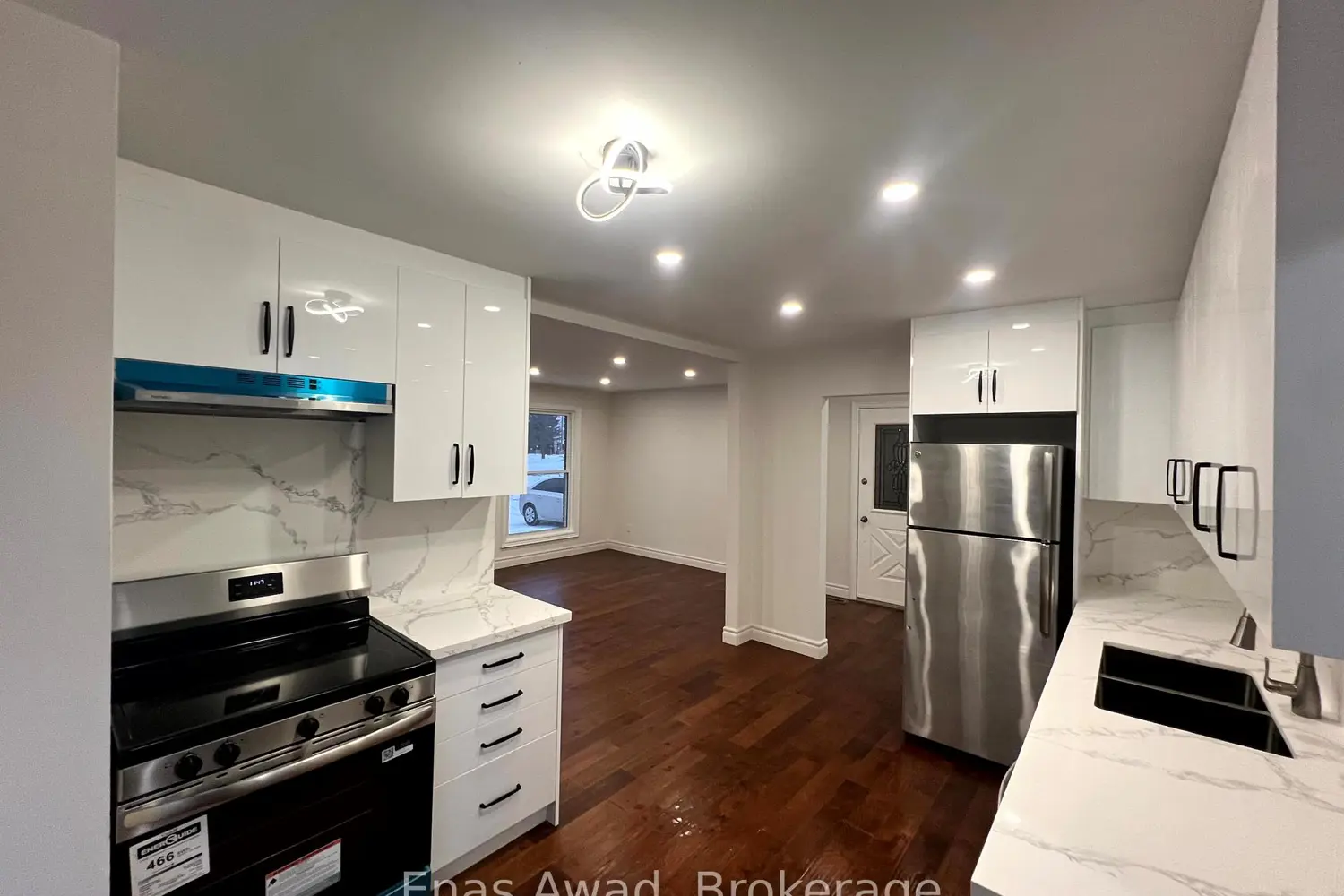 Additional image 5 of 1402 Clearview Drive