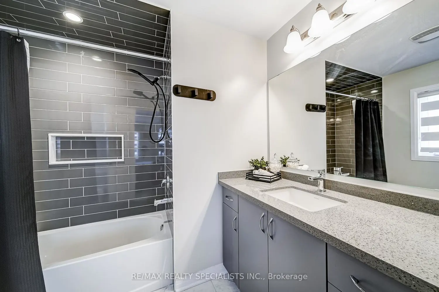 Additional image 16 of 1698 Corsal Court