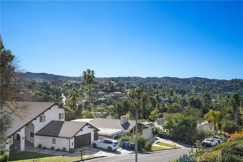Additional image 12 of 18827 Edleen Drive, Tarzana, CA 91356