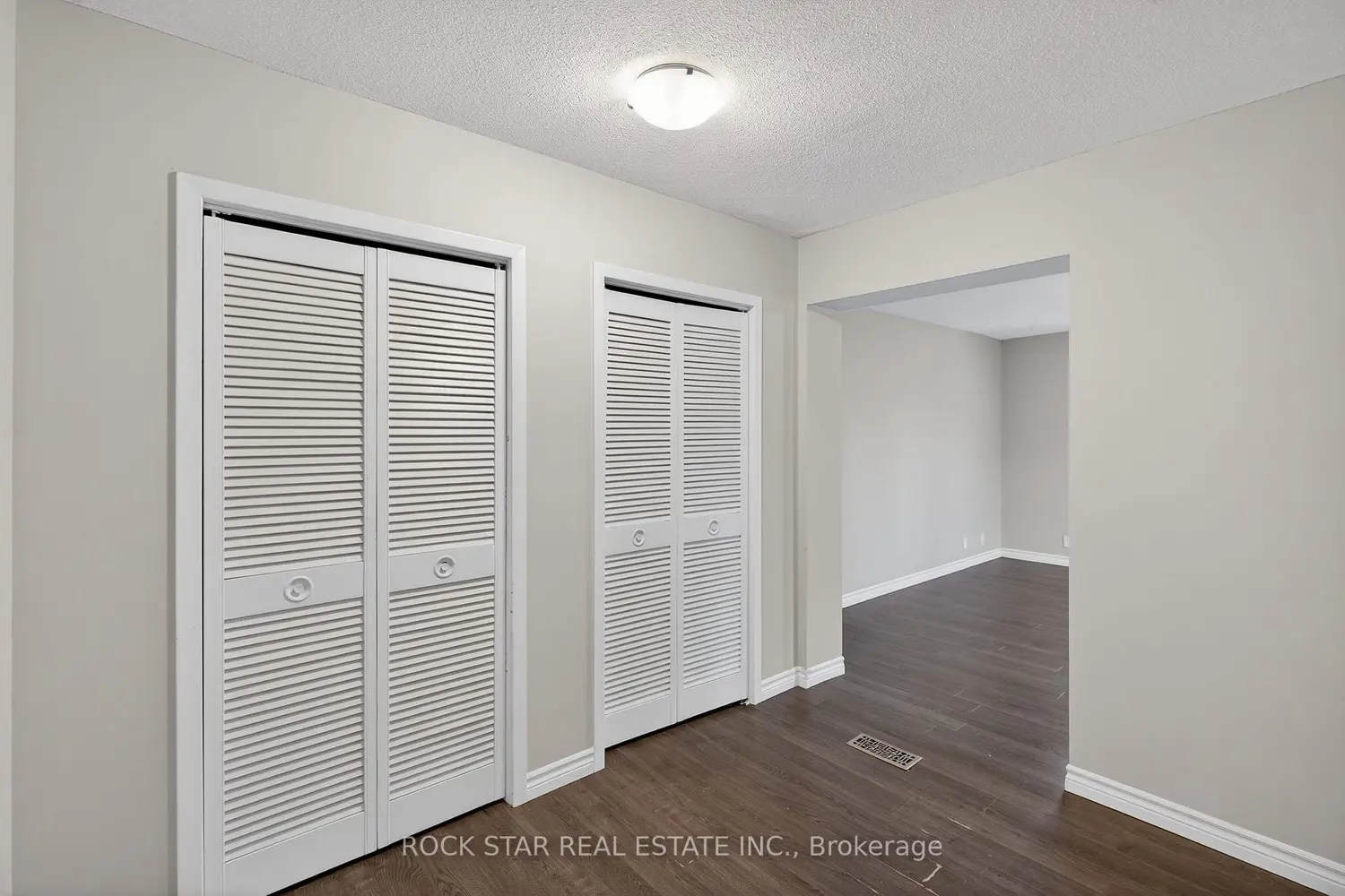 Additional image 17 of 399 East 15Th Street