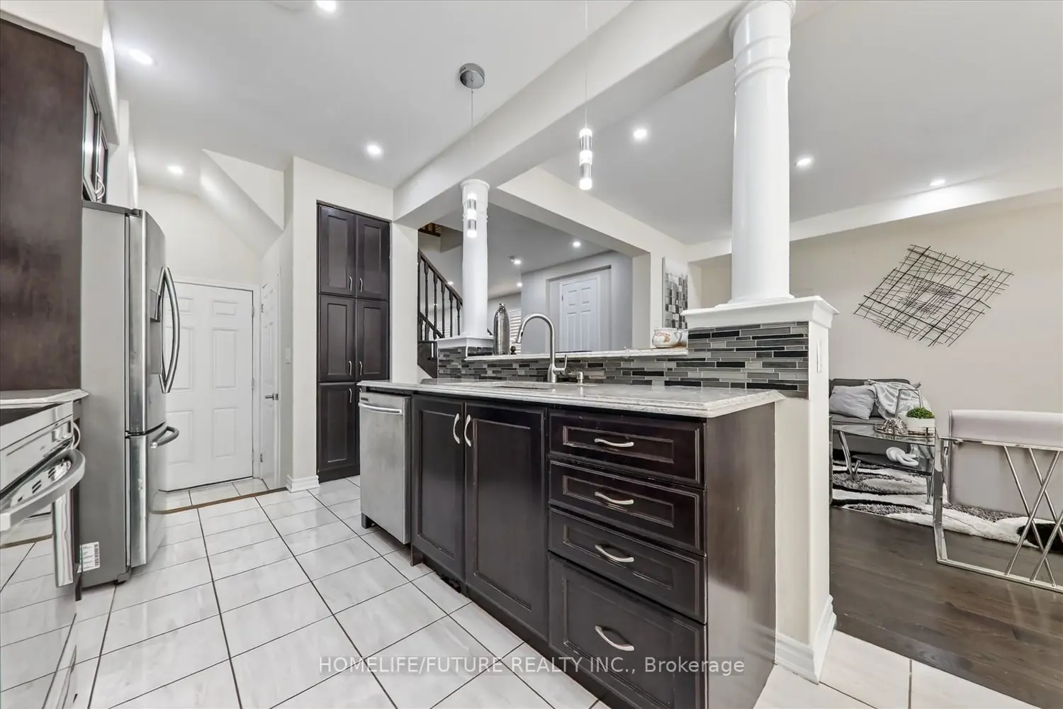 Additional image 7 of 1010 Dashwood Court