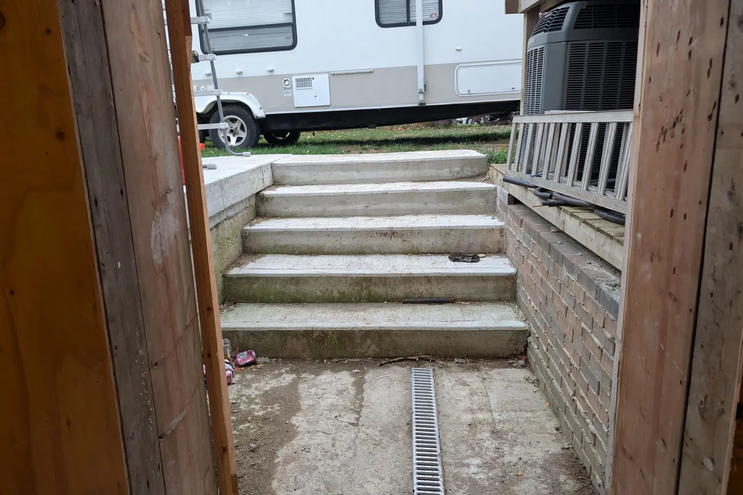 Additional image 11 of 555 Erie Street