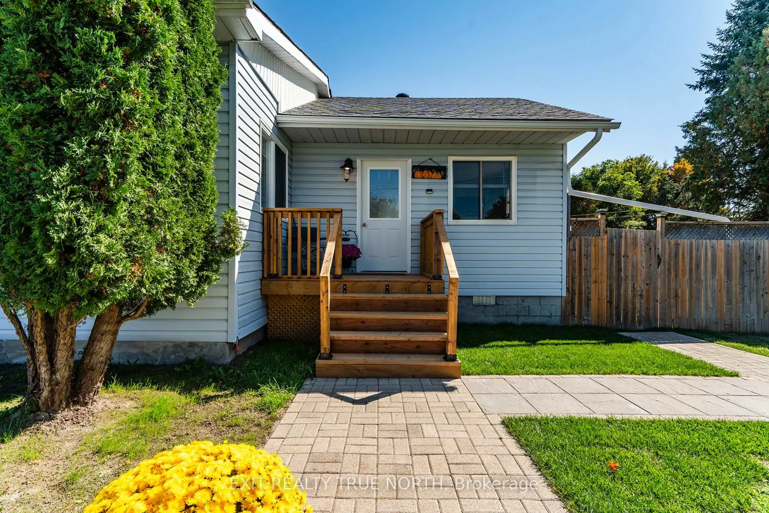 Additional image 3 of 8254 93 Highway