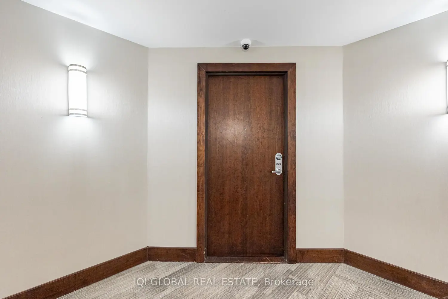 Additional image 8 of 2480 Prince Michael Drive 221