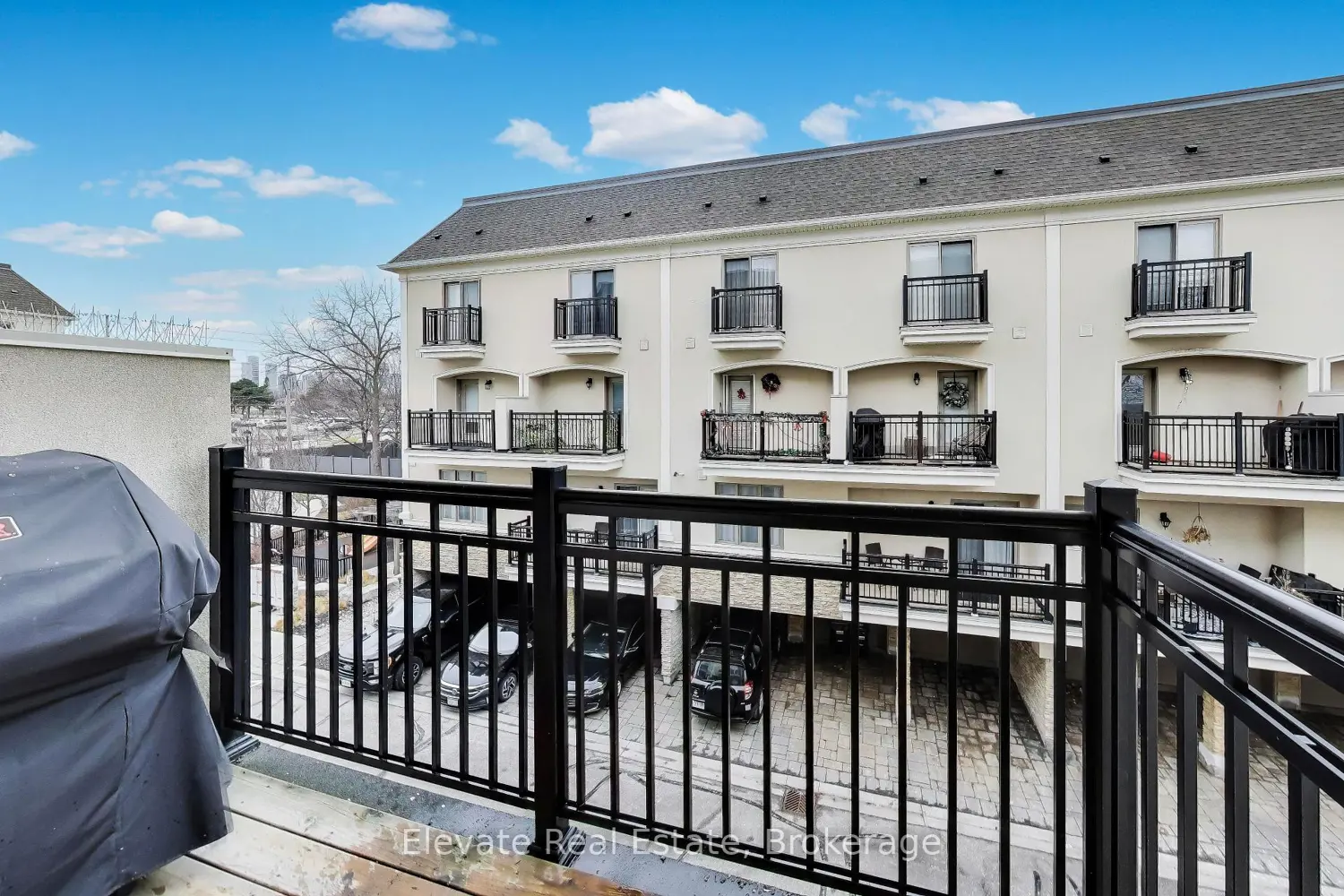 Additional image 9 of 3083 Cawthra Road 24