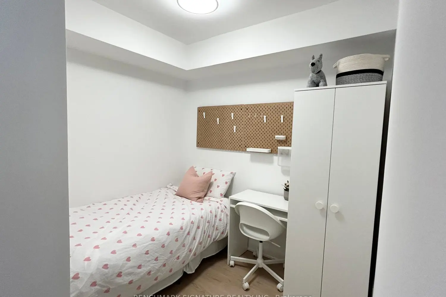 Additional image 11 of 30 Clegg Rd Road 811