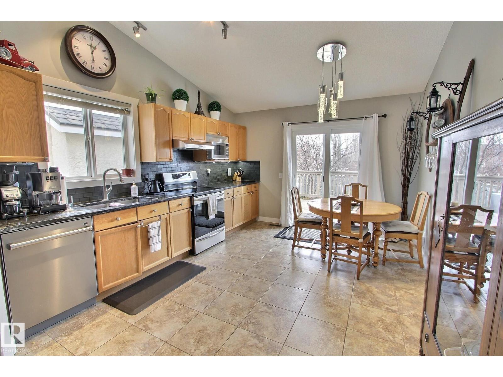 Additional image 4 of 12 Belfry Fairway Crescent, Stony Plain, AB, T7Z2M8