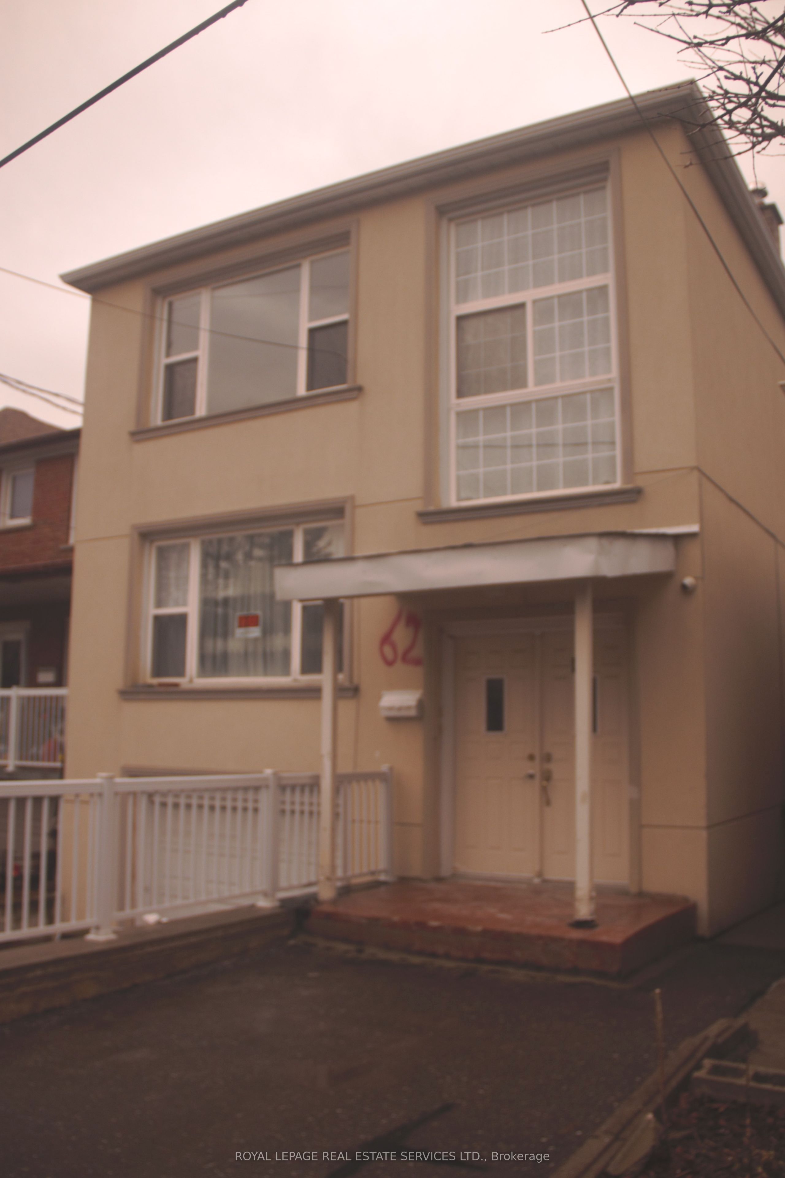 2-62 Branstone #2 Road, Toronto, ON, M6Z 4E4